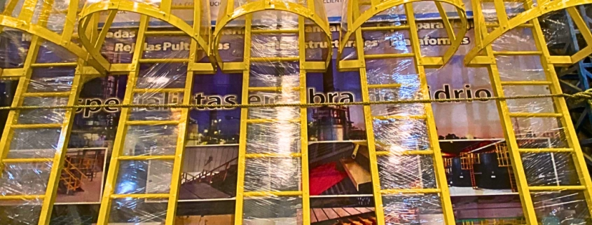 Escaleras marinas de fibra de vidrio PRFV