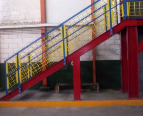 Plataformas Industriales de Fibra de Vidrio